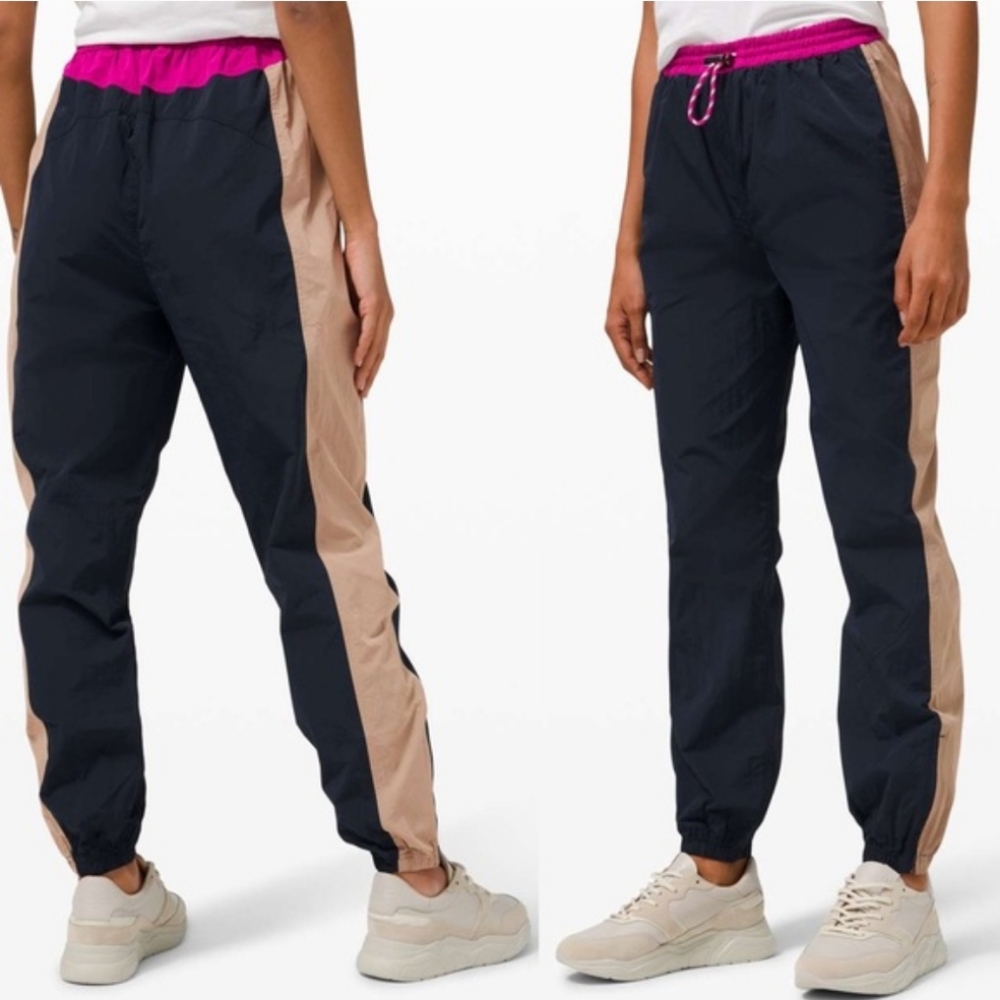 lululemon athletica Evergreen Track Pants Joggers with Tan Accents